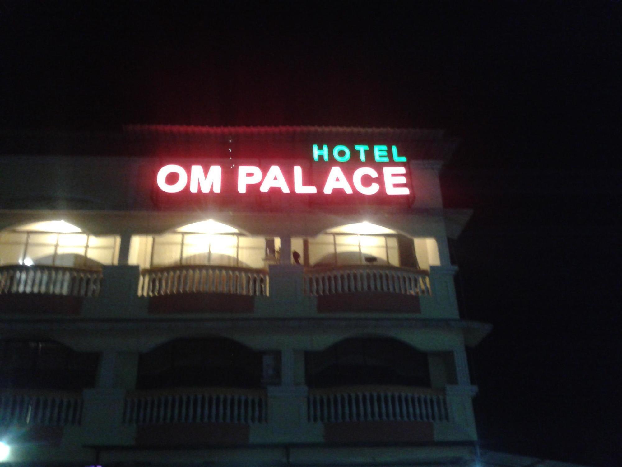 Om Palace Lonavala Exterior photo